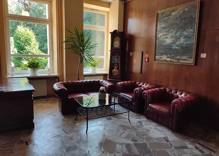 Dom Marynarza فندق