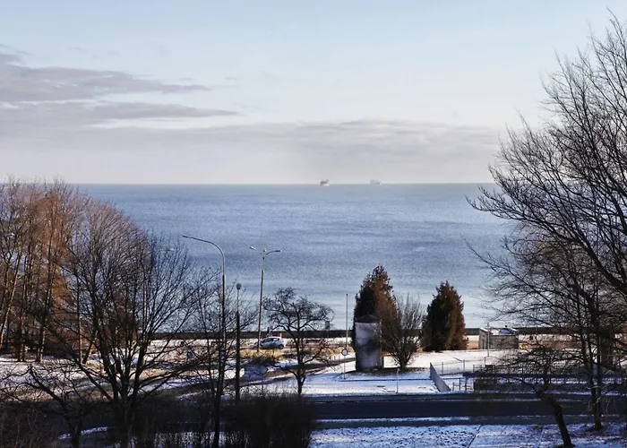 Dom Marynarza 2* غدينيا